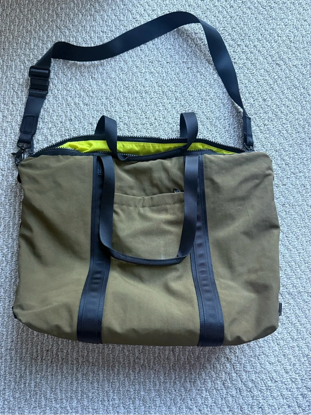 Timbuk2 Olive Green Canvas Messenger Bag with Black Straps